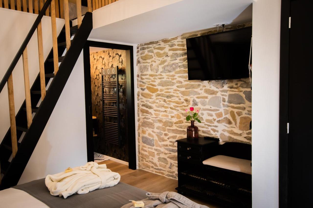 Bed and Breakfast Au Calme De Hosdent Braives Esterno foto